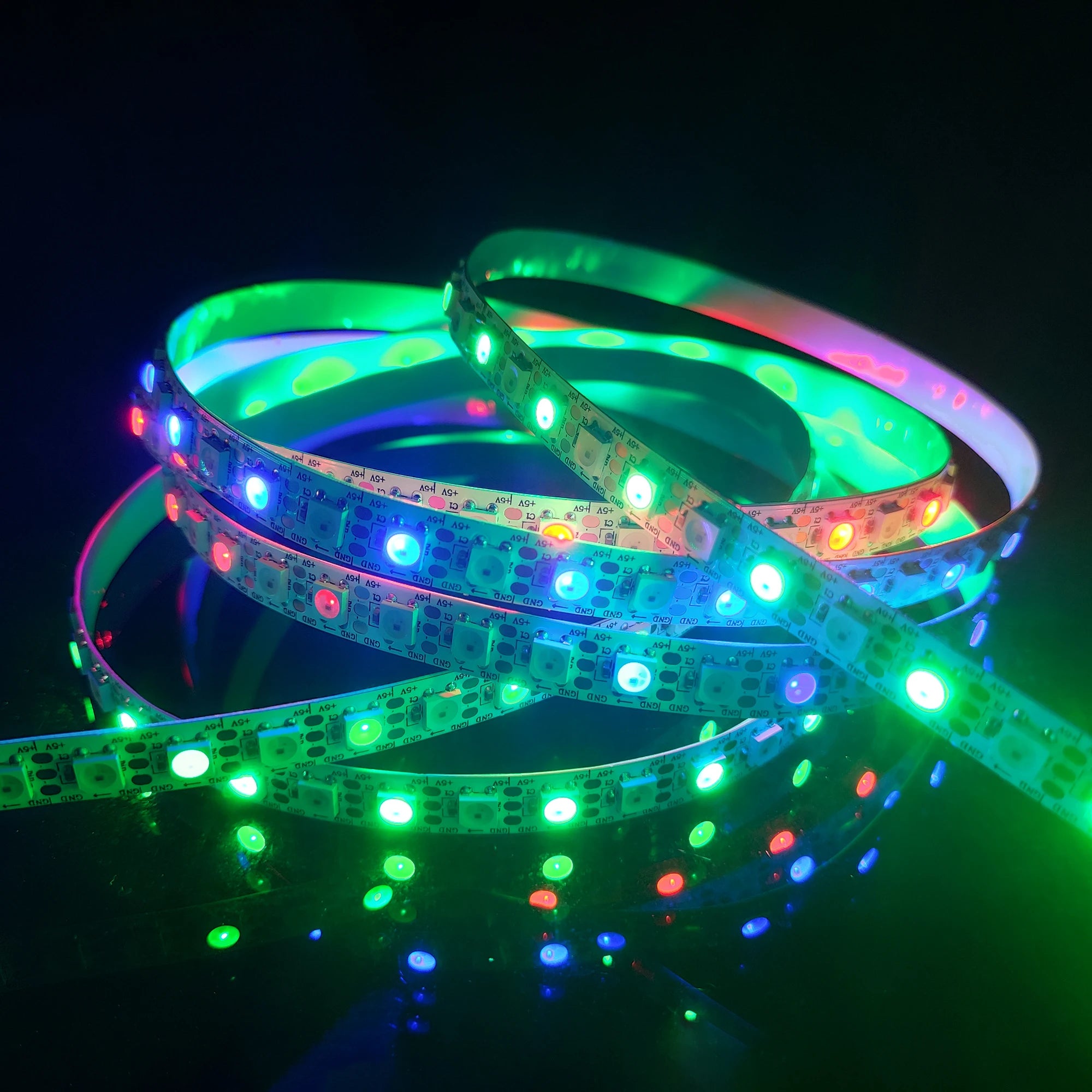 Dream Color Smd 5050 5V 12V 5m Waterproof Addressable Digital WS2812 WS2812b RGBW Rgbic RGB SK6812 LED Strip Light