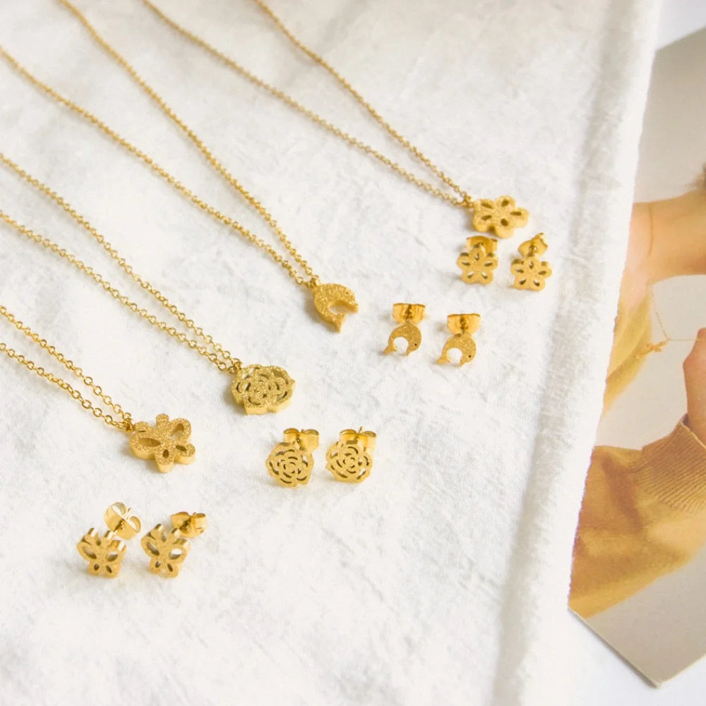 Fashion New Arrival Elegant Gold Plated Women Brand Necklace Earring Stainless Steel Jewelry Sets