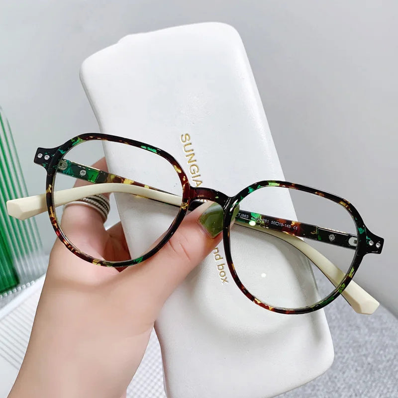 2023 Ultra-light Anti-blue Light Tr90 Polygonal Glasses Frame for Women Optical Frames Spectacles