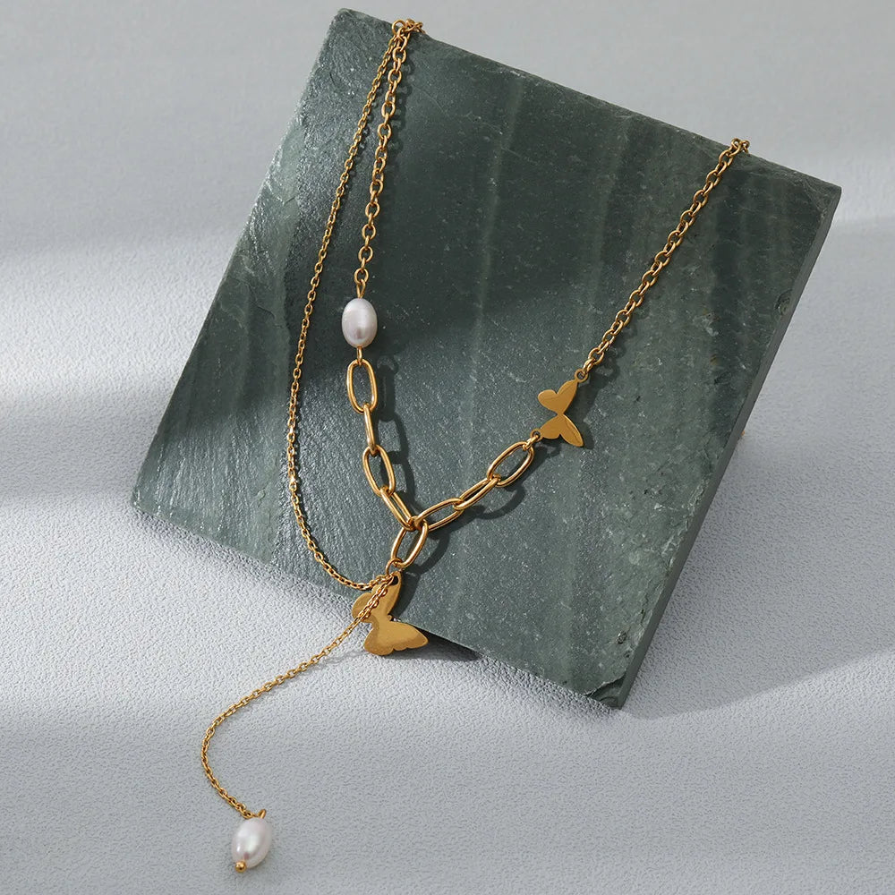 Hot French 18k Gold Stainless Steel Necklace Double Layered Drop Butterfly Necklace Natural Freshwater Pearl Necklace for Women