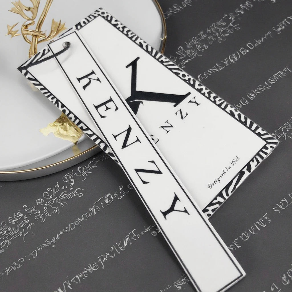 Full Set Custom Clothing Tags Logo Printed Fashion Paper Swing Hang Tags for Apparel with Customized Logo