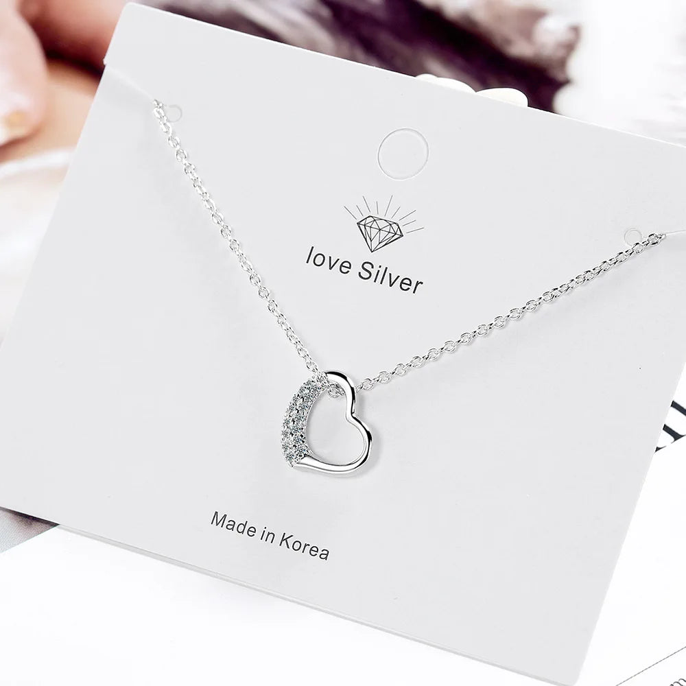 Fashion Electroplating Gold Plated Necklace Classic Inlaid Diamond Heart Pendant Simple Ladies Clavicle Chain Pendant Necklace