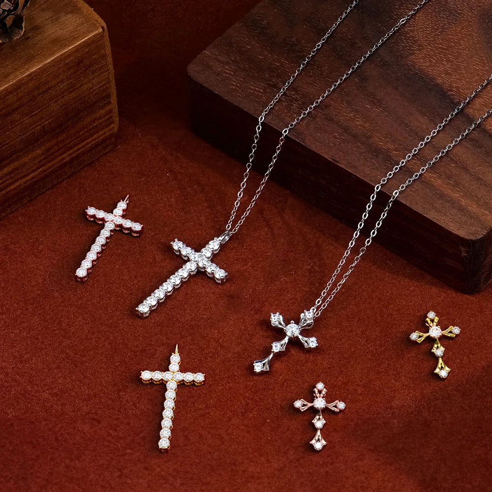 China Wholesale Jewelry 14k 18k Rose Gold Plated 925 Sterling Silver Mossanite Moissanite Diamond Cross Charms Pendant Necklace