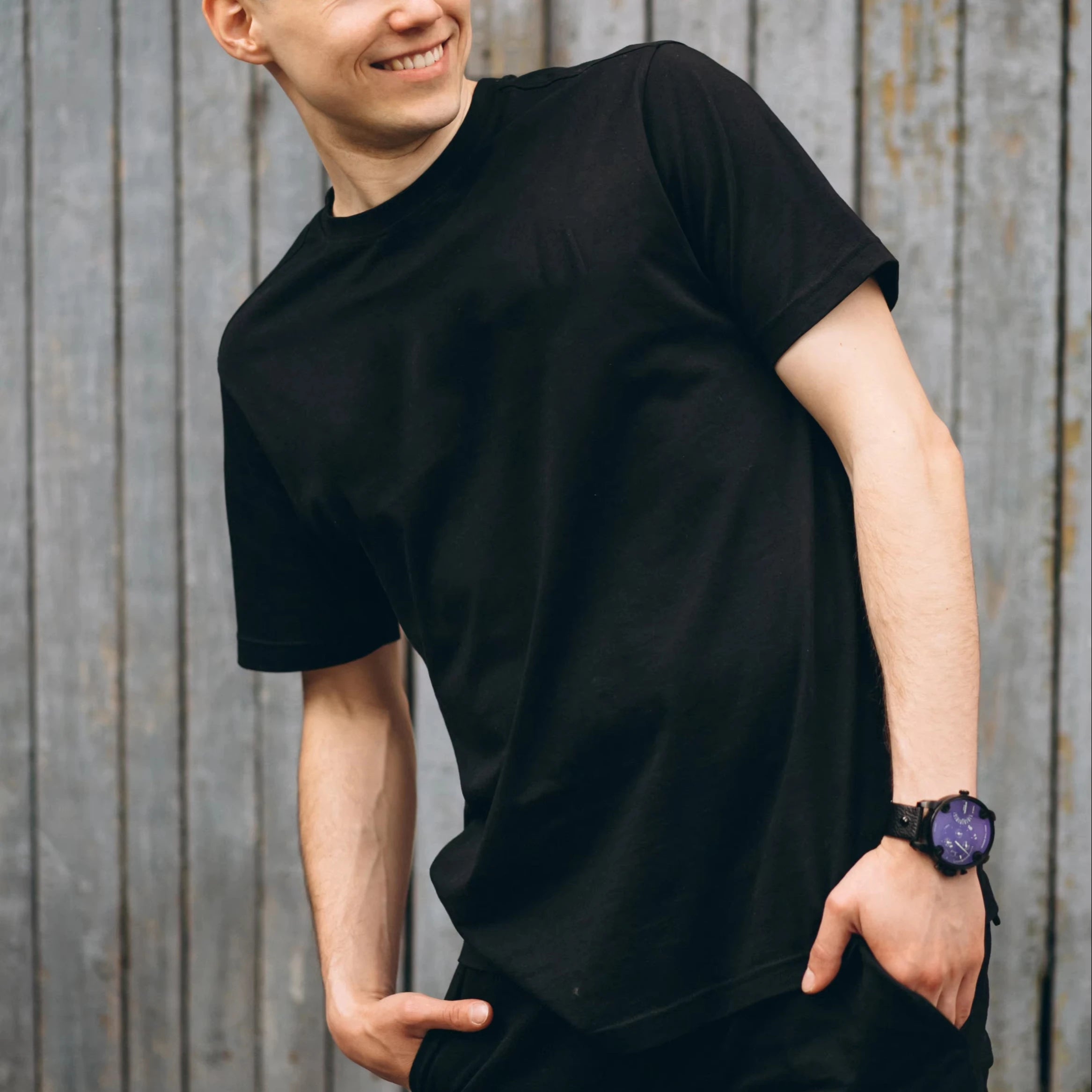 Wholesale 100% Cotton Luxury T Shirt 240GSM Unisex Blank Oversized Heavyweight Men's T-shirt