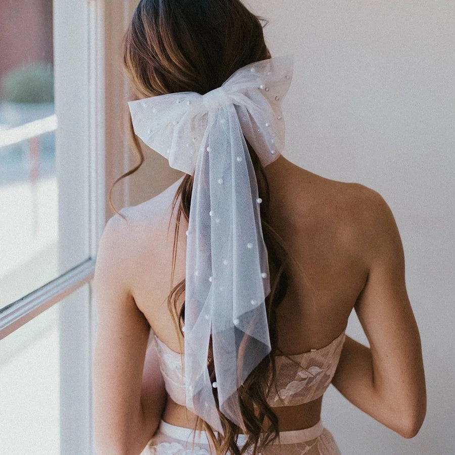 MIO Wedding Bow Ties for Girls Rubber Pad Protected Non-Dragged Imitation Pearls White Bridal Veils Handmade Hair Clips