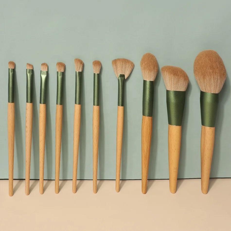Hot Sell Bamboo Color 10 Pcs Wood Green Soft Fluffy Cosmetics Oval Vegan Eye Cosmetic Private Label Makeup Brush Set