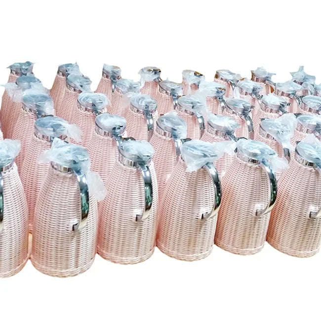 High Quality Hot Selling Foundation Multi Color Creative  Household Large Capacity Stainless Steel Insulated Kettle
