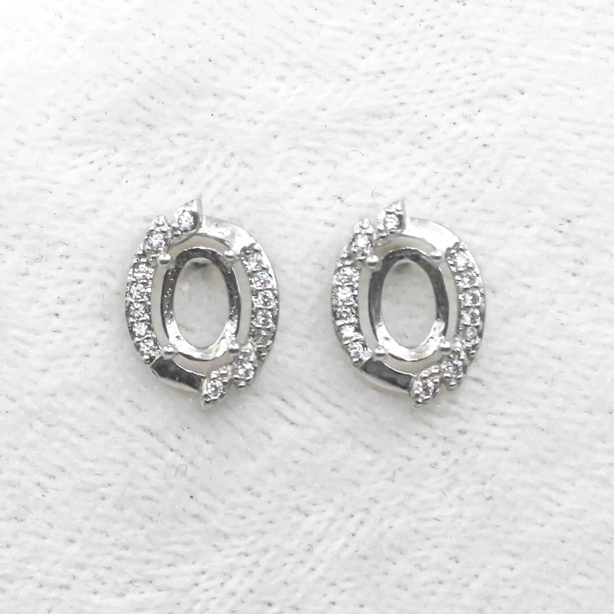 Sterling Silver 4*6/5*7mm Semi Mount Stud Earrings Empty Support Blank Claw Setting S925 Base Without Center Stone for DIY Inlay