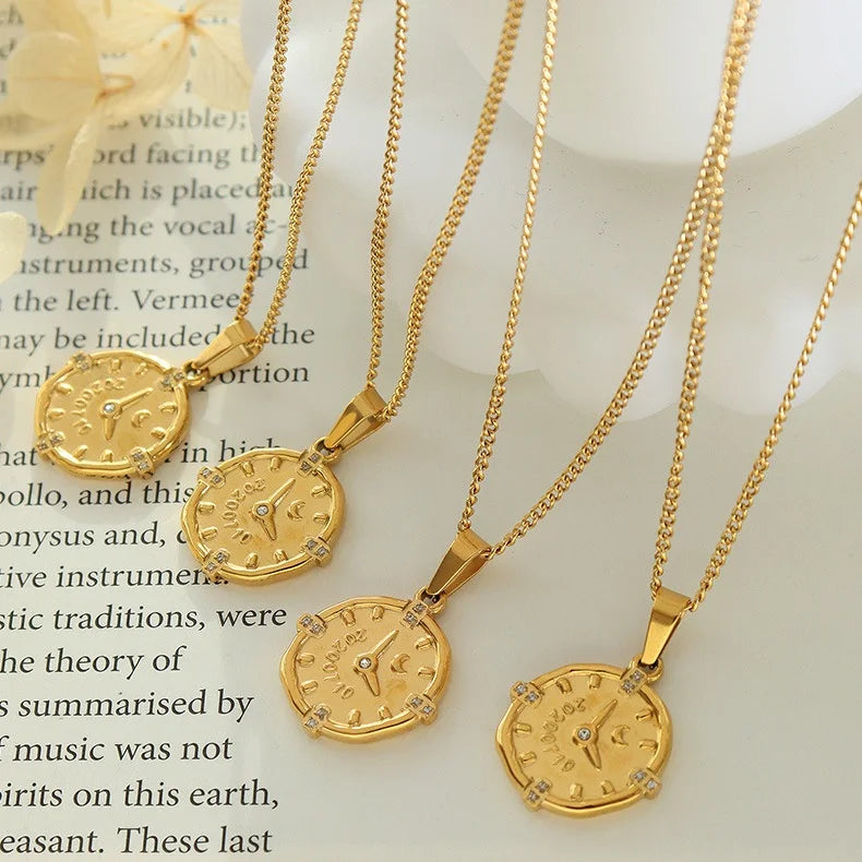 Inlaid Zircon Solid Personality Clock Stainless Steel Hip-hop Necklace Zircon Inlaid Clock Necklace