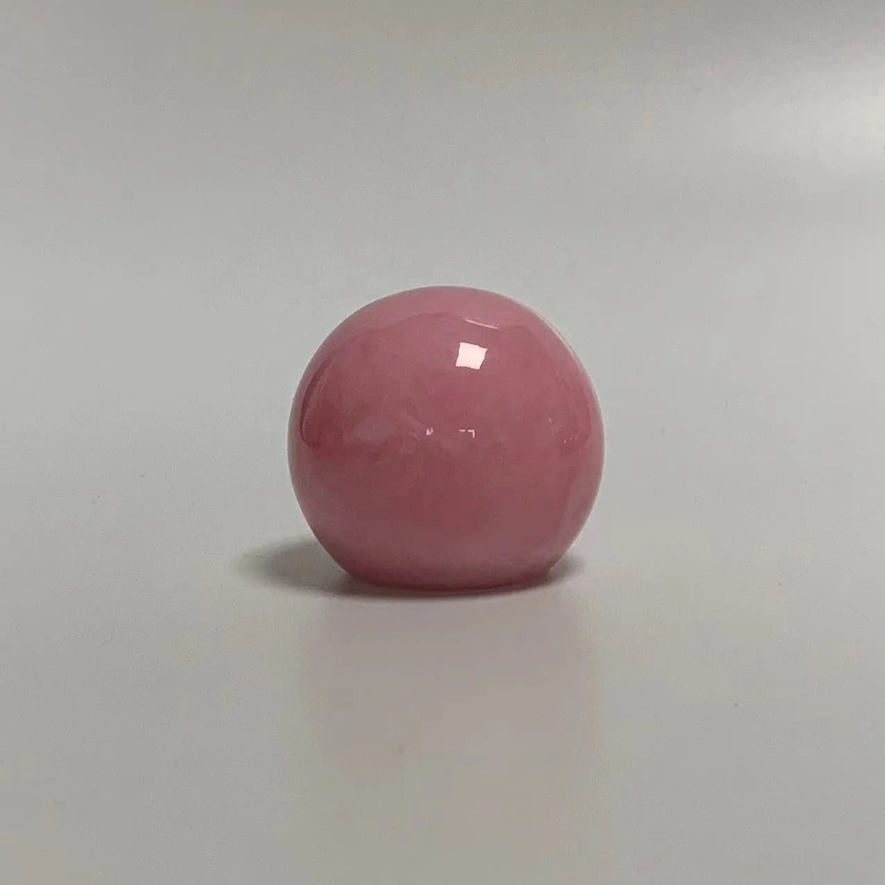 Custom Pink Plastic Ball Shape Crimp Cap Lid Pearl Perfume Cap Perfume Bottle Cap for Perfume Bottle