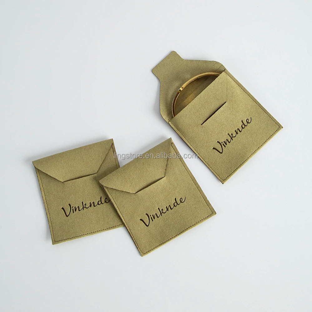 Green Ladies Microfiber Suede Envelope for Jewelry Storage Elegant Display Tray for Earrings Pendants Custom Engraved Pouch