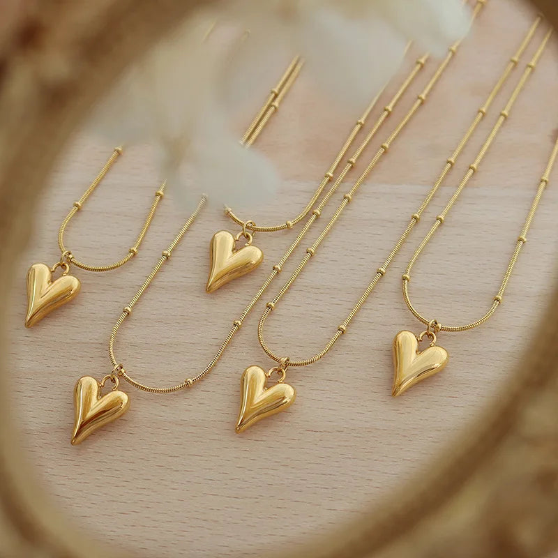 Fenny 18K Gold Plated  Wholesale Fashion Vintage Heart Pendant Round Snake Chain Stainless Steel Necklace for Women