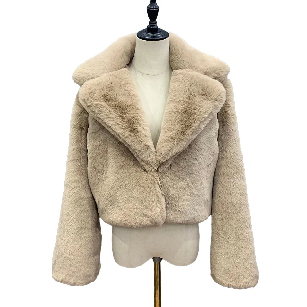 New Coming Crop Design Thick and Soft Women Pink Faux Winter Fur Coat Fur Jacket