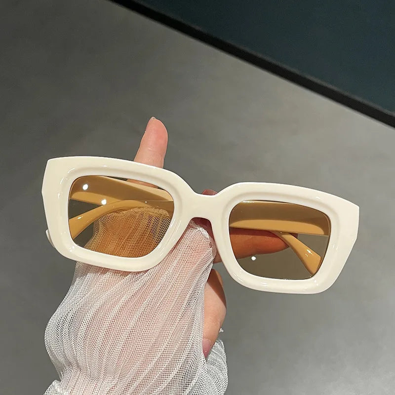 New Retro Classics Square Sunglasses for Women Men Fashion Luxury Brand Vintage Frame Sun Glasses Shades (KSG134)