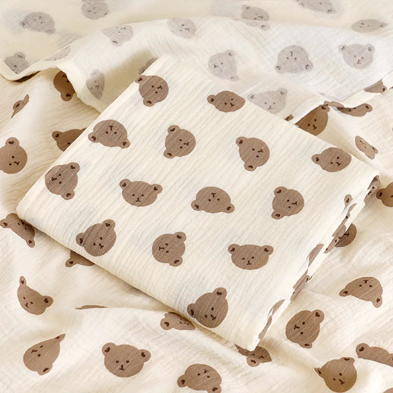 100% Cotton Breathable Lightweight Printed Animal Pattern Custom Printing Fabric for Baby Clothes Girls & Boys Diapers