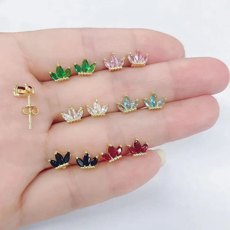 EC1852 Hot Sale Dainty Minimalist 18K Gold Plated CZ Micro Pave Crystal Crown Studs Earring for Ladies