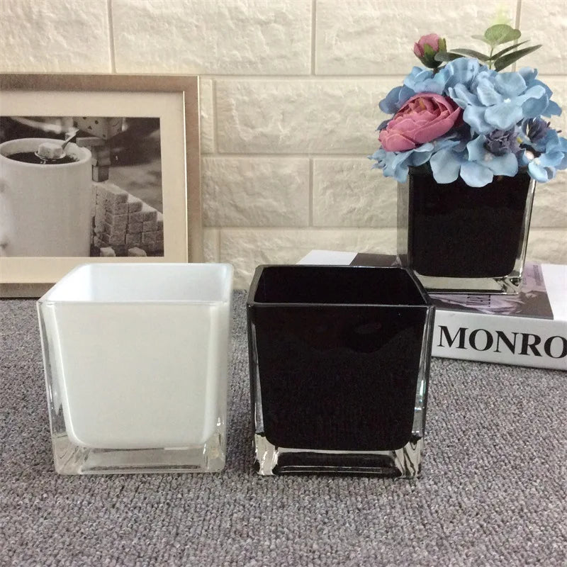 Wholesale Nordic Modern Home Decor Black White Square Glass Vase for Flowers for Living Kitchen Bedroom Traditional Christmas