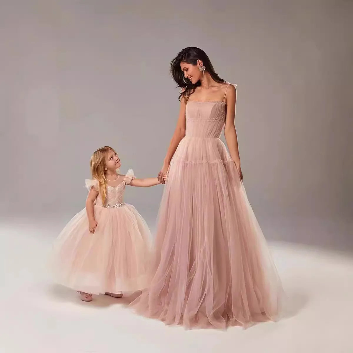 Custom Mother and Kids Tulle Gowns Maxi Ladies Ball Gown Prom Elegant Evening Party Dress Natural Waistline Embroidery