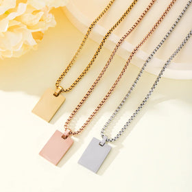 Simple Plain Stainless Steel Gold Plated Trendy Choker Necklace Shiny Square Pendant Unisex Wedding Fashion Jewelry