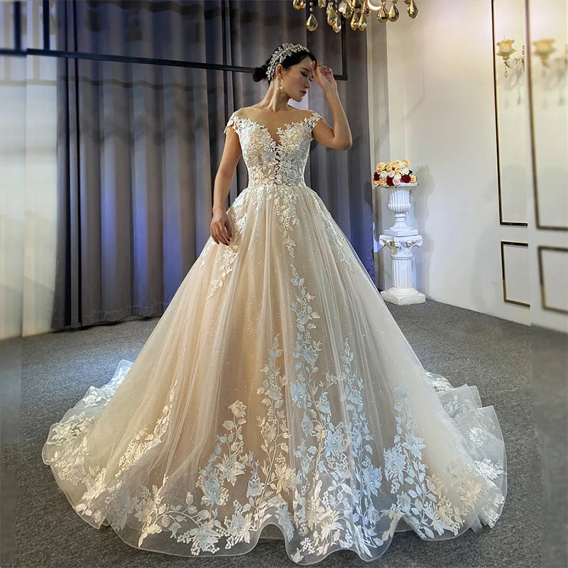 New Beach Gowns Lace A-Line Bridal Dress Flowers Appliques Princess Wedding Dresses
