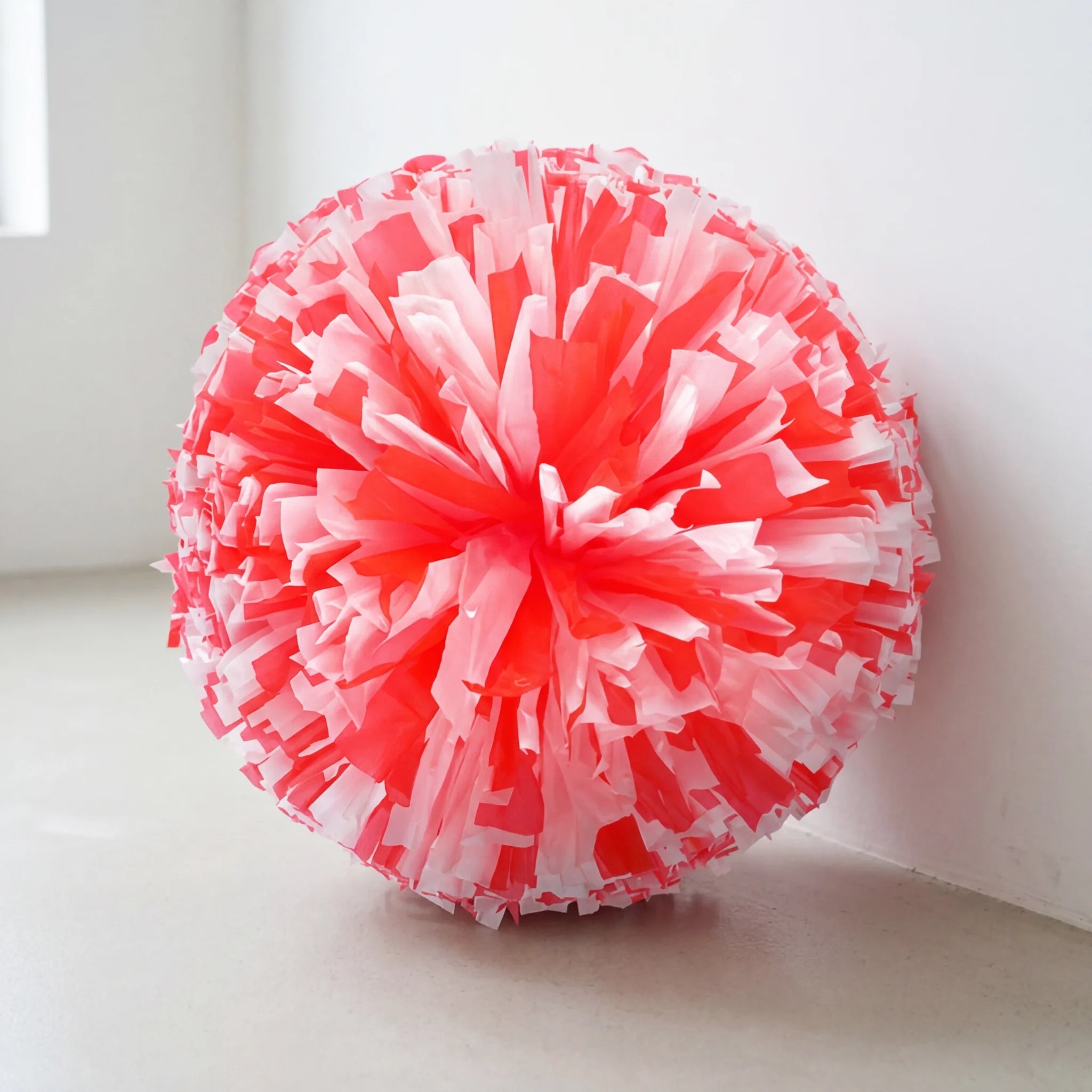 Sport Fancy Color Four Finger Handle Plastic Matte Cheering Cheerleading Pompoms Metallic Cheerleader Pom Flower Foil Pom Poms