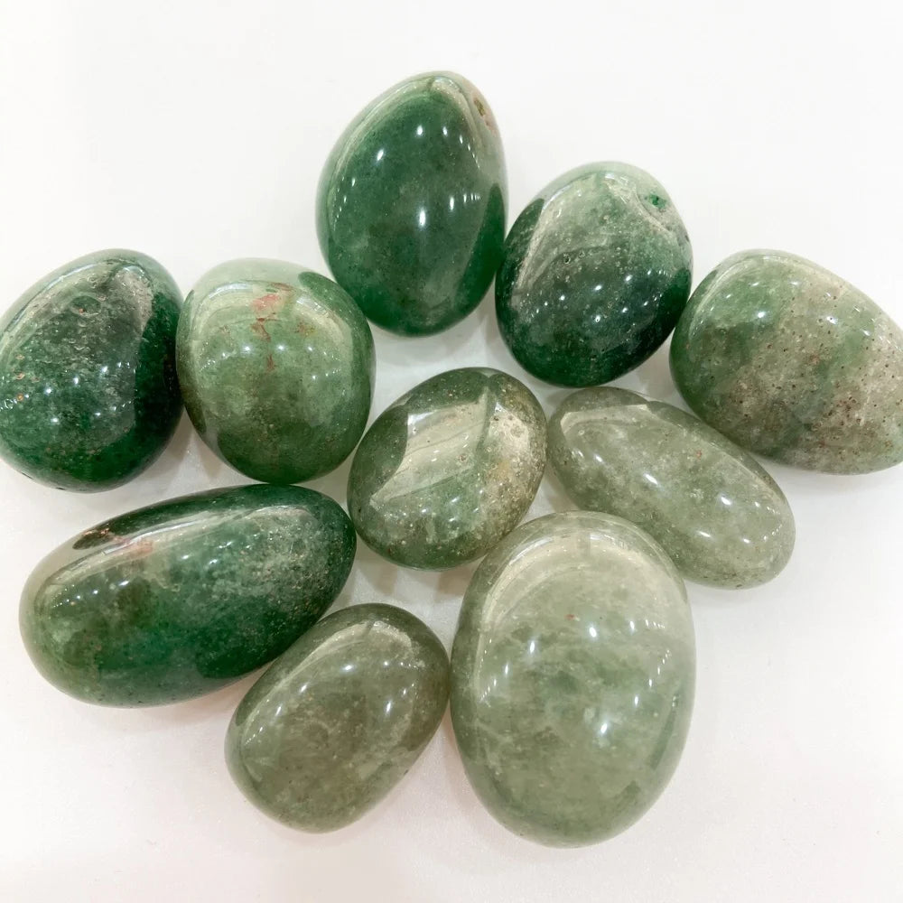Hot Sale Natural Quartz Crystal Gravel Green Strawberry Quartz Tumbled Stone