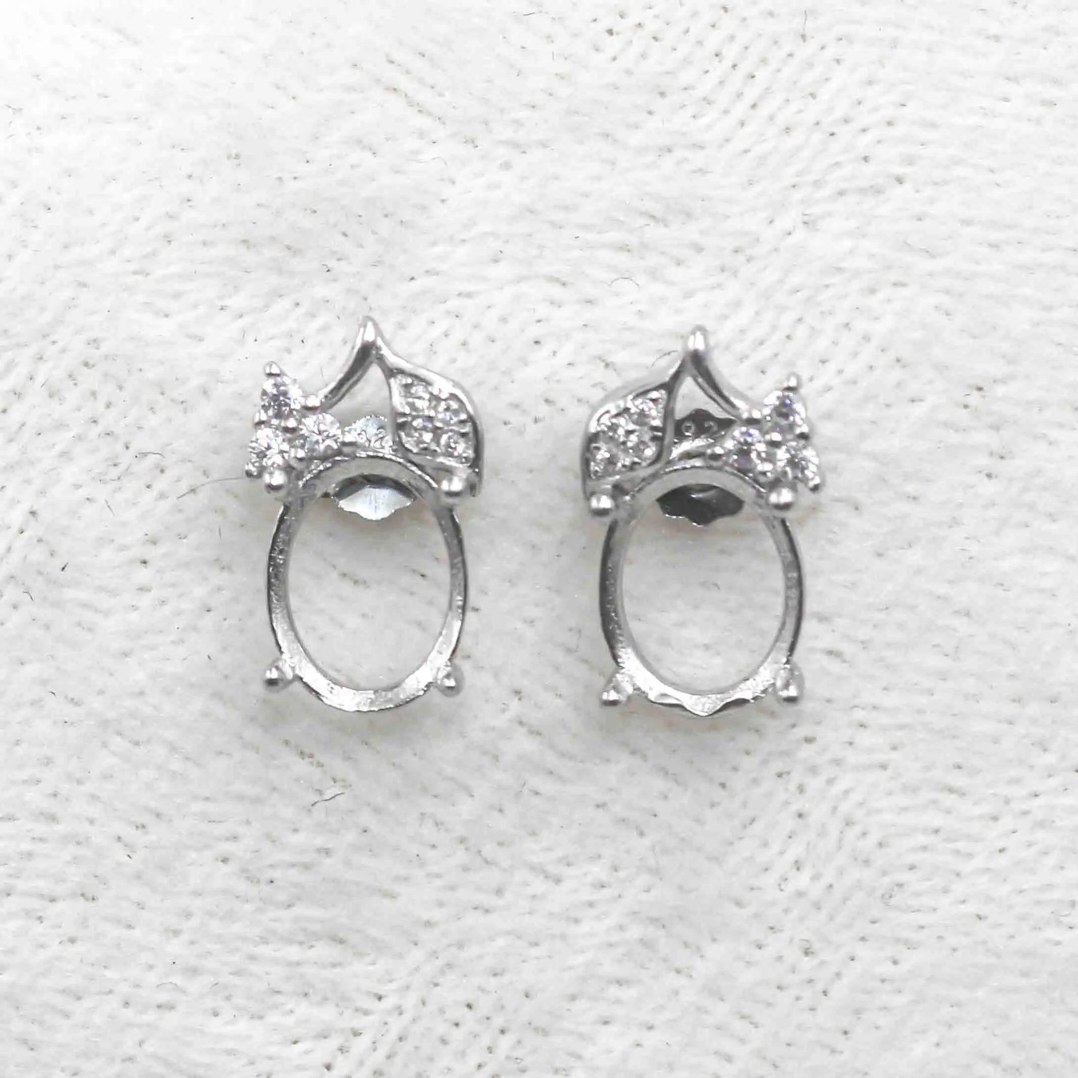 Sterling Silver 8*10mm Semi Mount Stud Earrings Empty Support Blank Claws Setting S925 Base Without Center Stone Inlay for DIY