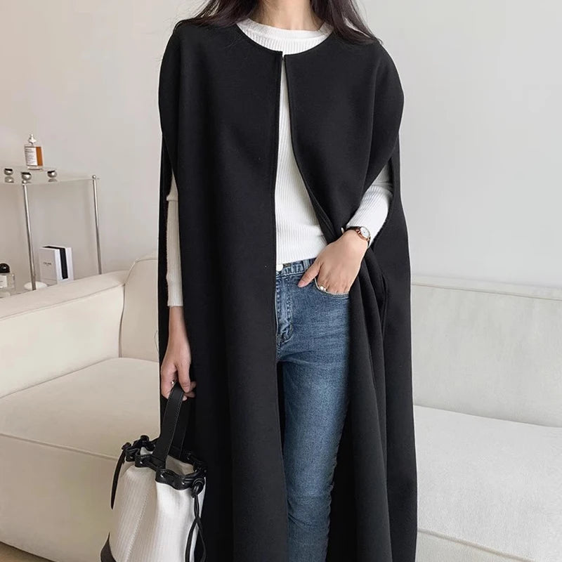 Wholesale 2026 Autumn Design Sense Round Neck Loose Cloak Solid Color Medium Length  Women's Vest