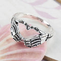 SC New Arrival Vintage Two Hands Ring Punk Hollowed Out Heart Shape Ring Creative Skeleton Hands Rings for Men Women