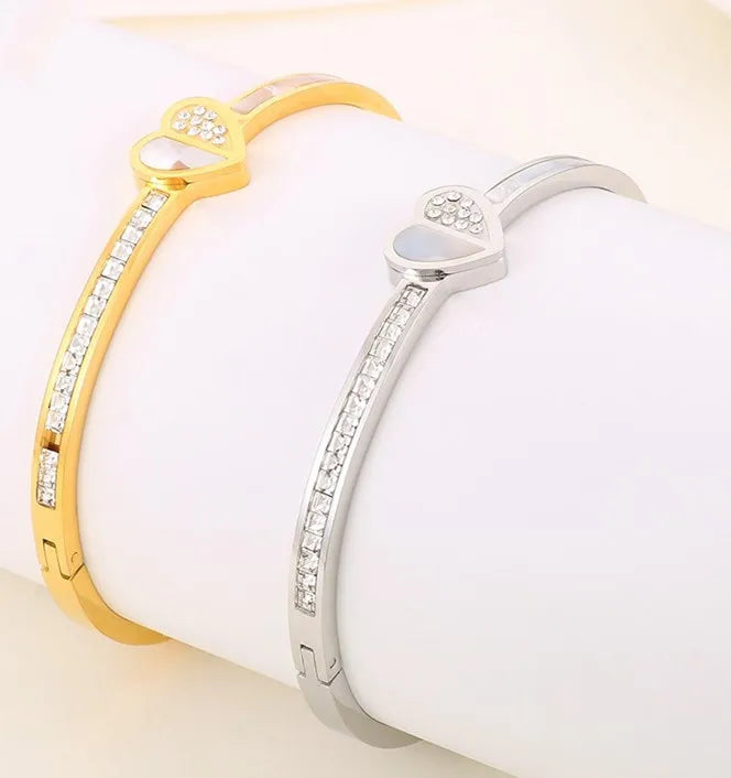 Popular 18k Gold-plated Stainless Steel Bracelet Fashionable Simple Light Luxury Love Shell Inlaid Diamond Jewelry Bracelet