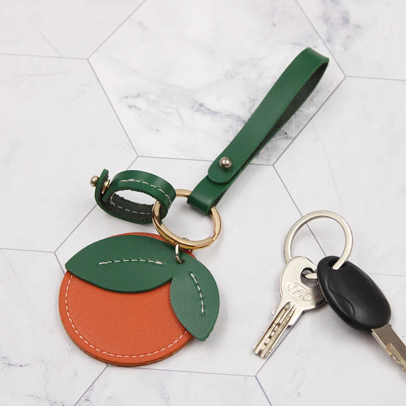 Wholesale Orange Key Chain Fashion Leather Keychain for Purse PU Leather Key Ring Gifts for Women Men