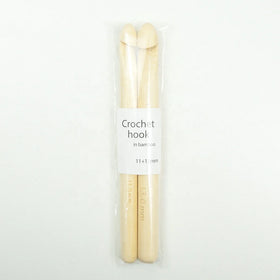 Bamboo Crochet Hooks Knitting Needles 11 and 13 mm