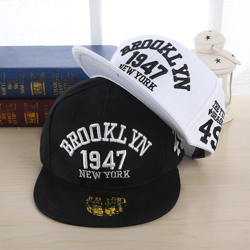 1947 BROOKLYN Hip Hop Custom Logo Baseball Cap Flat Brim Corduroy Fabric with Embroidered 3D Mesh Sports Trucker Cap