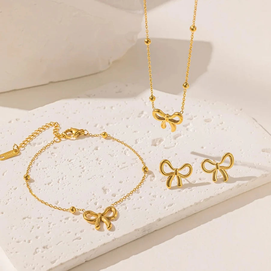 Vintage Fashion 18K Gold Plated Stainless Steel Heart Choker Necklace Bracelet Earrings Set Charm Pendant Women Butterfly Party