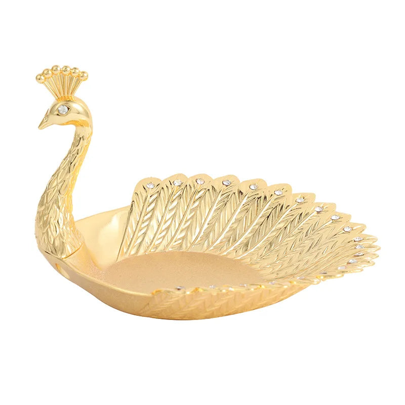 Europe Creative Metal Peacock Gold Fruit Bowl Classic Design Dry Fruit Plate for Wedding Party Dishes Serving Tray