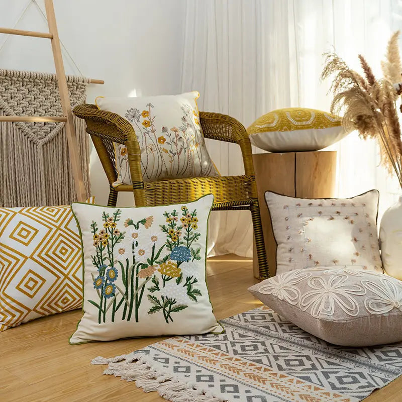 Amity Modern Pastoral Sunflower Chrysanthemum Tassel Embroidery Throw Pillow Case  Hotel Model Room Home Decor Cushion Cover