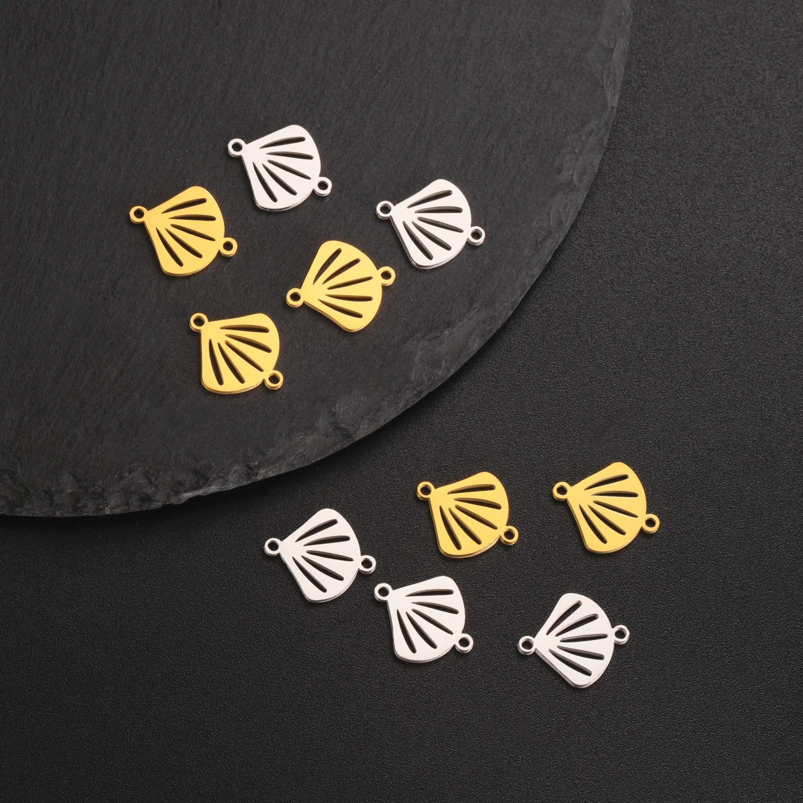 Stainless Steel Ocean Shell Charm Gold Plated Hollow Shell Pendant Mini Accessories for Necklace Bracelet