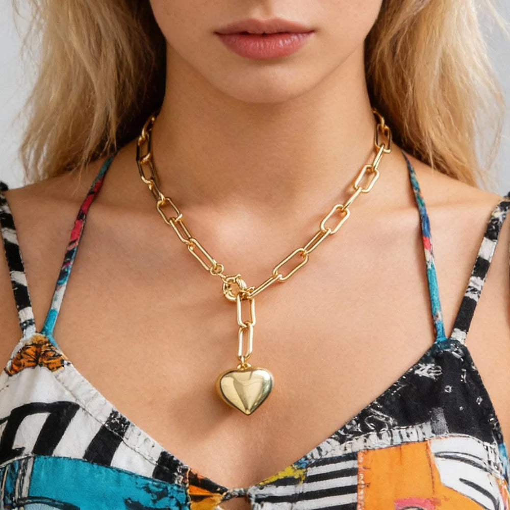 Trendy Cross Chain Large CCB Peach Heart Necklace for Women Charms Ladies Street Wear Pendant Choker Fashion Jewelry Accessories