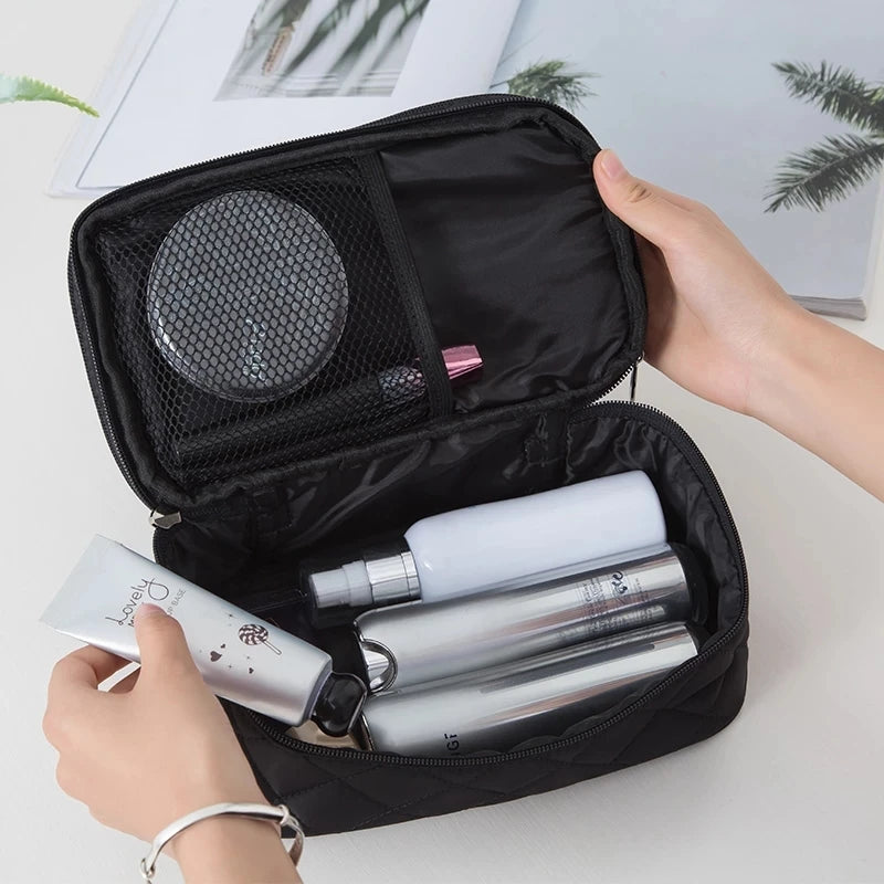 2025 Hot Selling Professional Travel Make up Box Case Private Label Large Size Nylon Black Cosmetic Bag