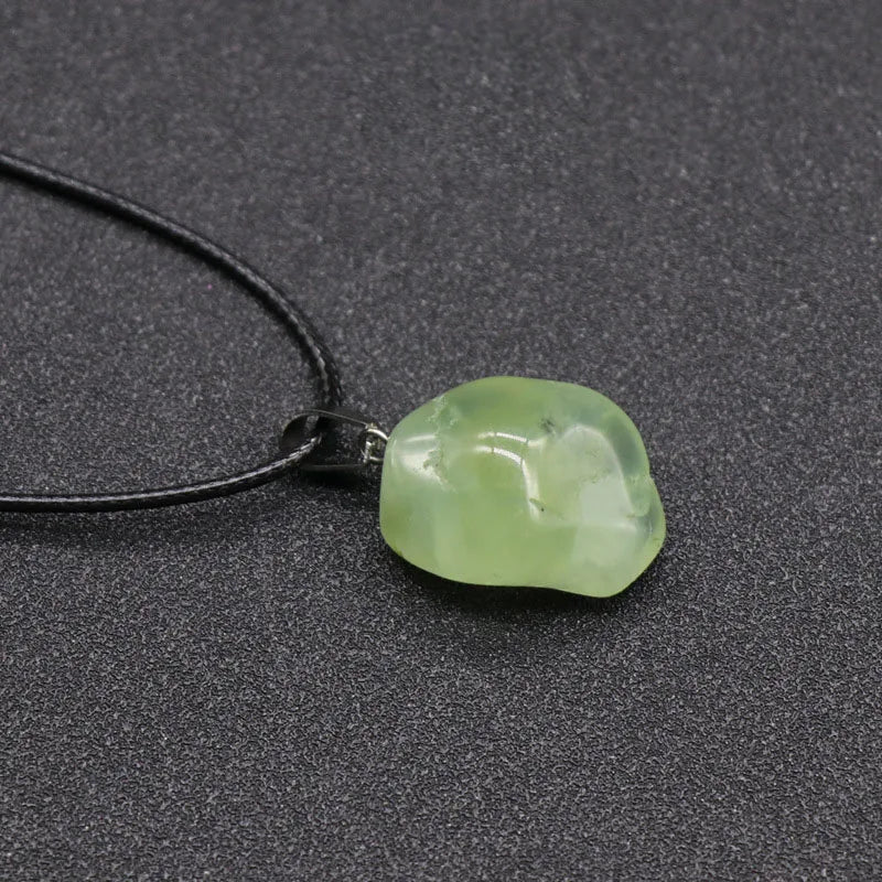 Huiying New Natural Raw Stone Gemstone Pendant Healing Crystals Stone Pendant Irregular Shape Necklace Jewelry