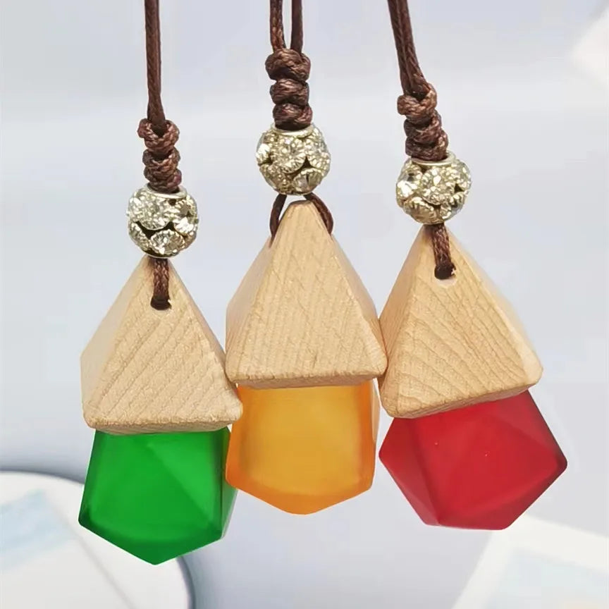 Fashion Glass Perfume Bottle Eco-Friendly Cork Car Air Freshener Aromatherapy Hanging Bottle