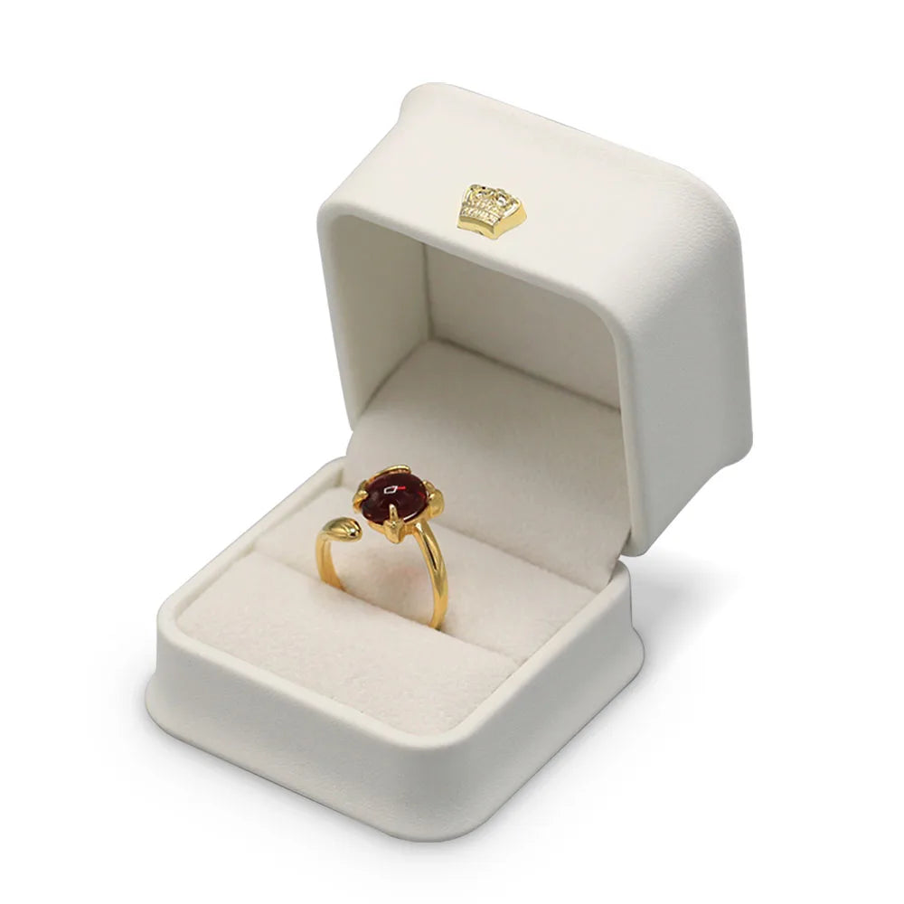 FADELI Wholesale Customized Luxury Wedding White Crown PU Leather Custom Jewelry Boxes Ring Box Ring Boxes Jewellery Packaging