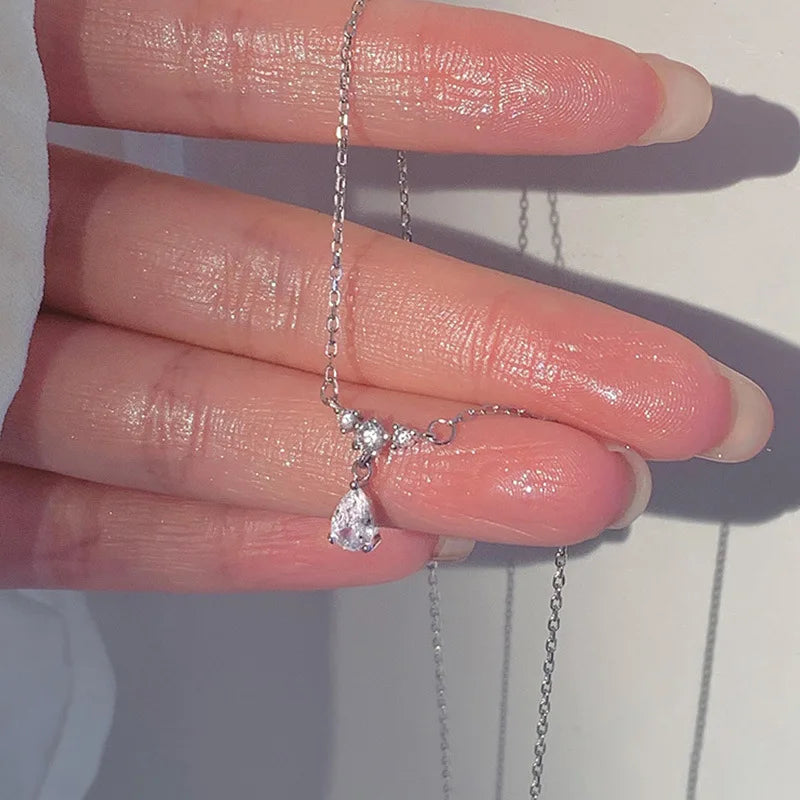 Original Diamond Jewelry 925 Sterling Silver Simple Fashion Design Waterdrop Cubic Zirconia Pendant Necklace for Women
