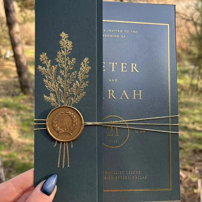 Folded Emerald Green Gold Foil Luxury Elegant Acrylic  for Quinceanera Cover With Wax Seal Dried Flower Wedding Invitations