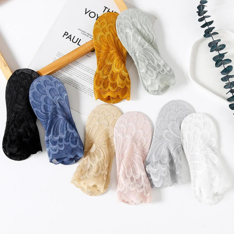 2023 Japanese Style Breathable Black Nylon Fashion Thin Sheer Silk Socks Summer Transparent Ankle Socks for Women