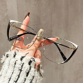 2024 Luxury Trendy Metal Cat Eye Ladies Optical Glasses Frame Anti Blue Light Eyewear