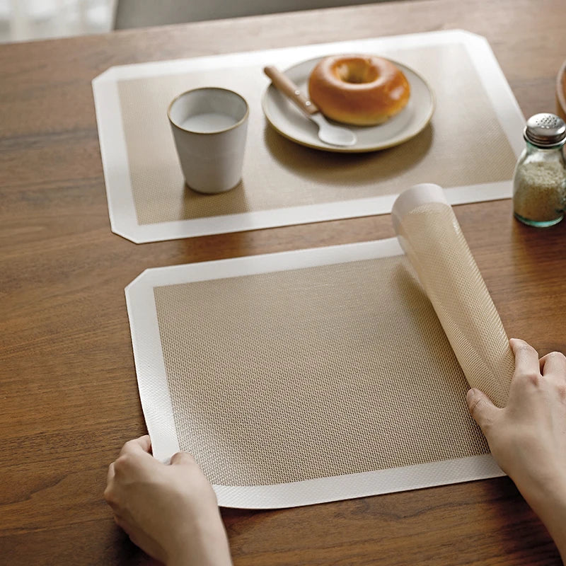 SHIMOYAMA Classic Nordic Style Personalized Silicone Placemats for Kitchen Table PE Material Dining Table Mat