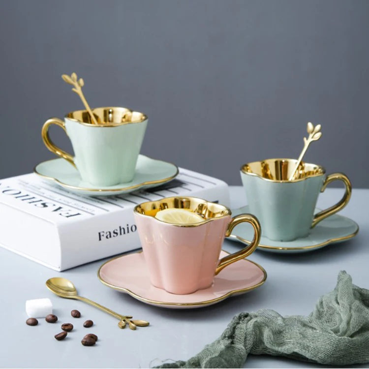 Simple Creative Gold-Plated Ceramic Petals Coffee Cup and Saucer Set for Office or Home Afternoon Tea
