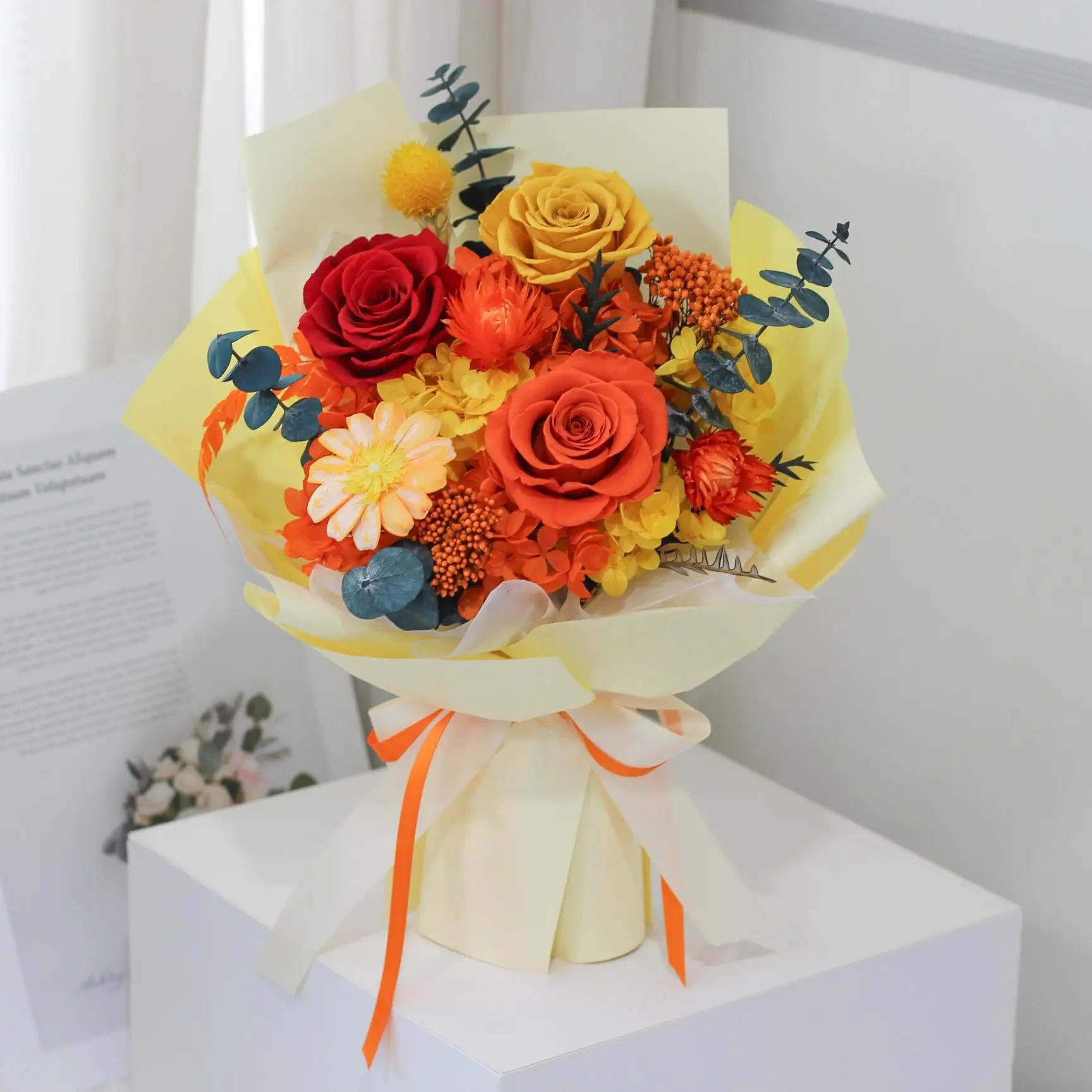 Lovebay Factory Direct Wholesale Real Roses Bouquet Gift Box Custom Made Eternal Flower Natural Flower Bouquet Preserved Roses