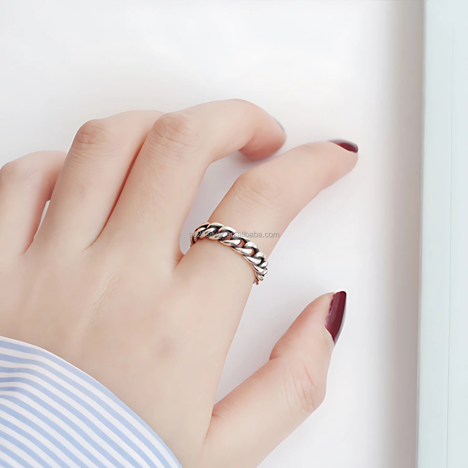 Vintage Style 925 Sterling Silver Chain Link Open Ring Adjustable Punk Inspired Fine Jewelry for Unisex Daily Wear